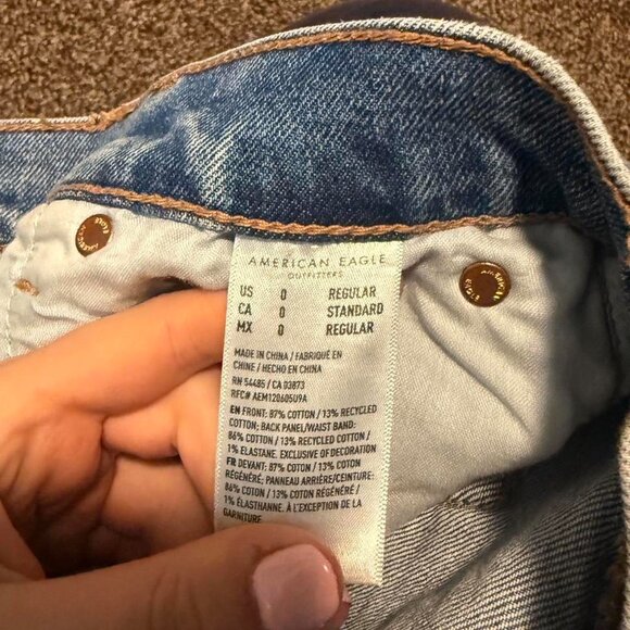 American Eagle Outfitters Women's Blue Jeans - Picture 5 of 5